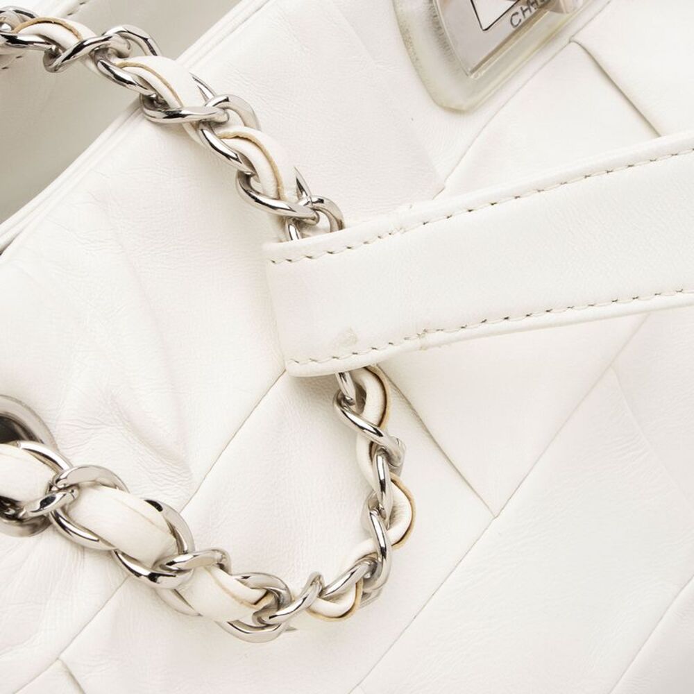Chanel Lambskin Patchwork Igloo Shoulder Bag - Picture 14 of 16